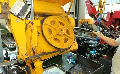 钦南金属带锯床的日常使用和保养注意事项！